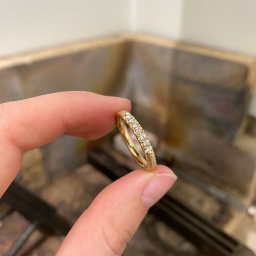 Miniring med 7 brillanter