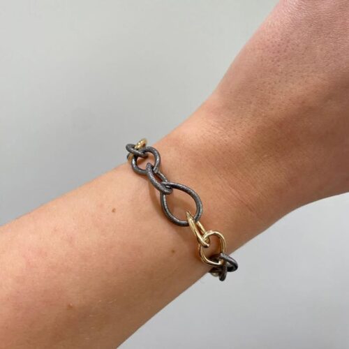 Matteret dråbearmbånd (sølv)